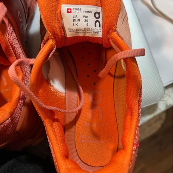 On cloudance by Swiss - Picture 4 of 4